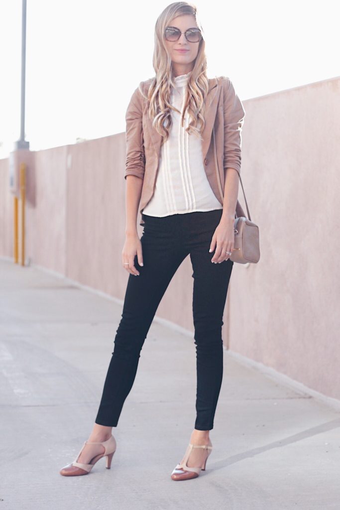 Fall Work Outfit - Blazer and Skinny Pants