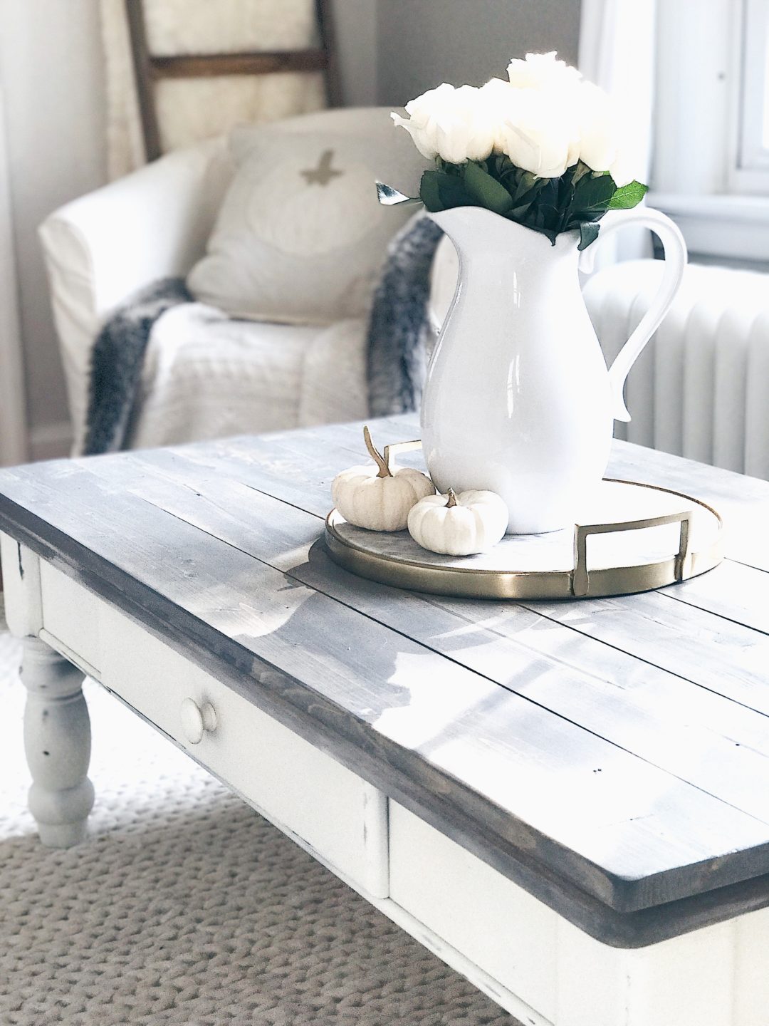 Farmhouse Coffee Table Makeover Farmhouse Coffee Table Makeover Rustic White And Gray Chalk Paint From Ingplans