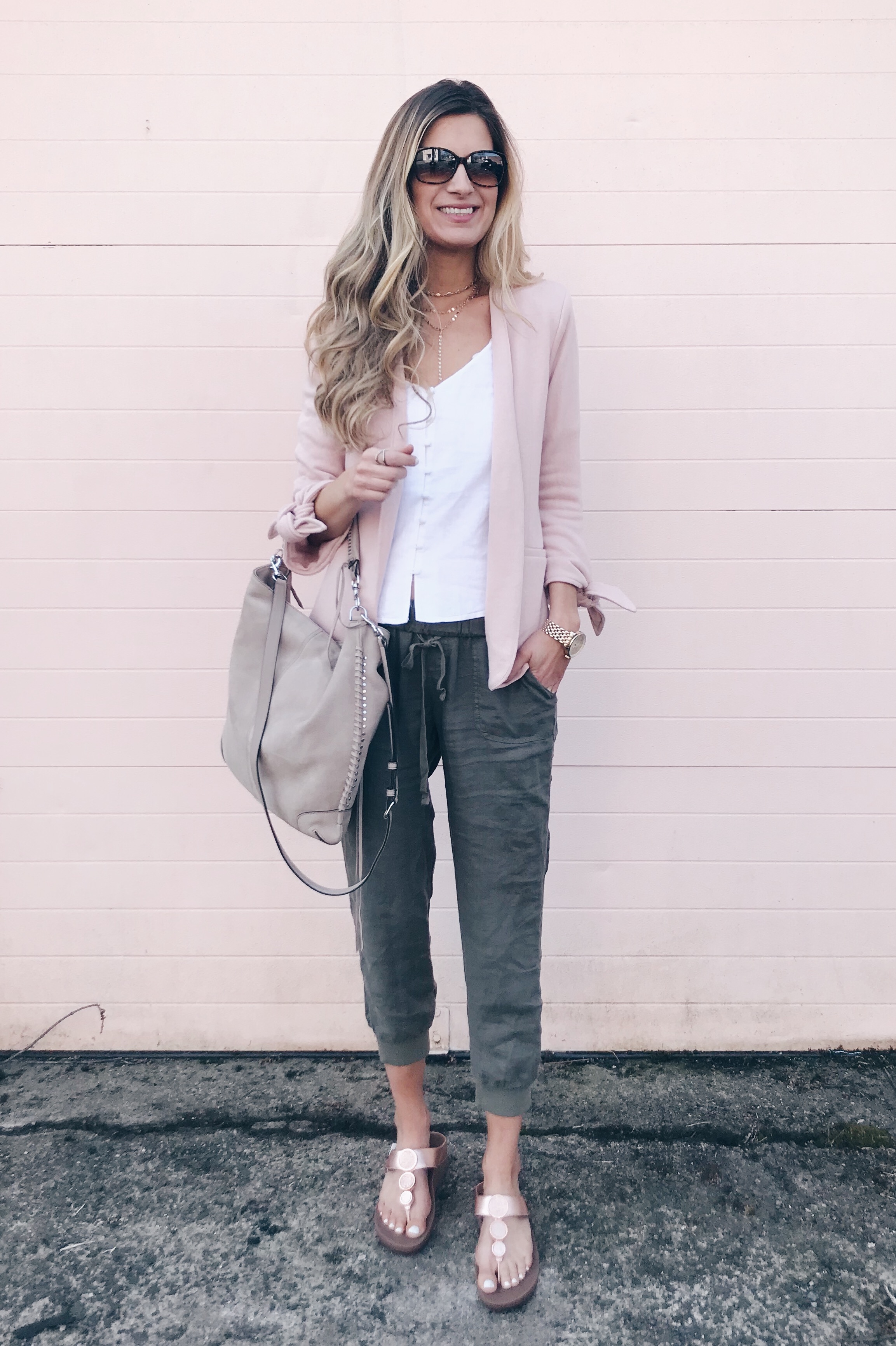 Spring Capsule Wardrobe 2018 - Casual Style Ideas with 21