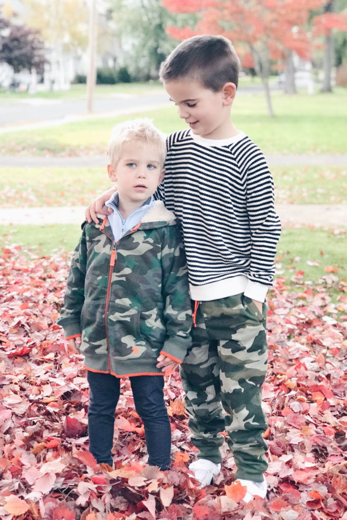 boys camo nike shoes