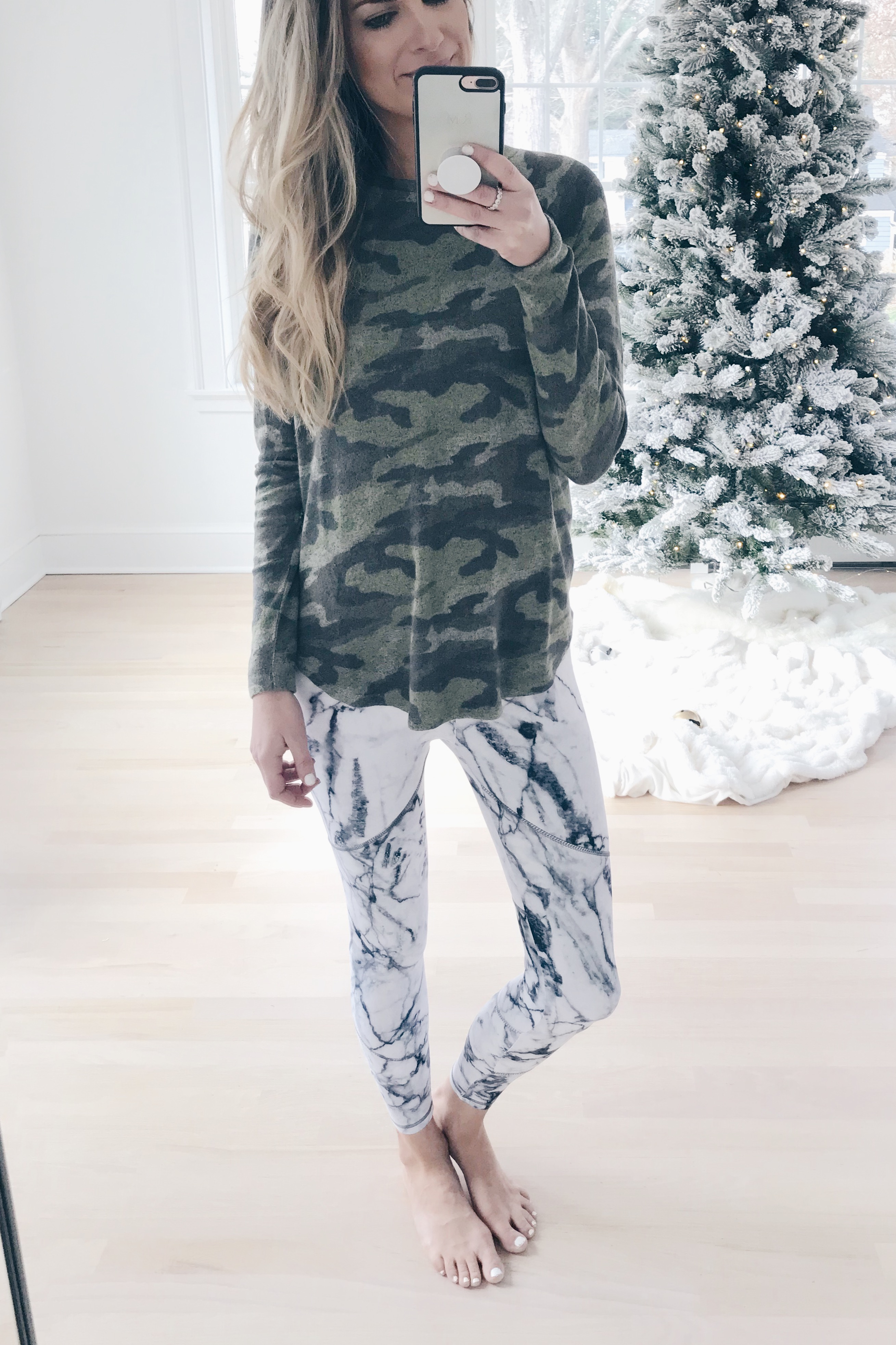 Early Cyber Week Sales - Camo Tee/Marble leggings